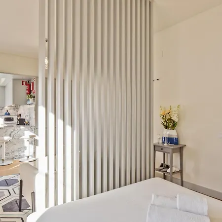 Apartment Bmyguest Graca Heart Of Typical Lisbon